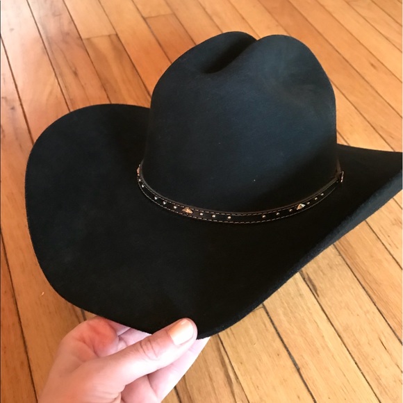 justin felt cowboy hats